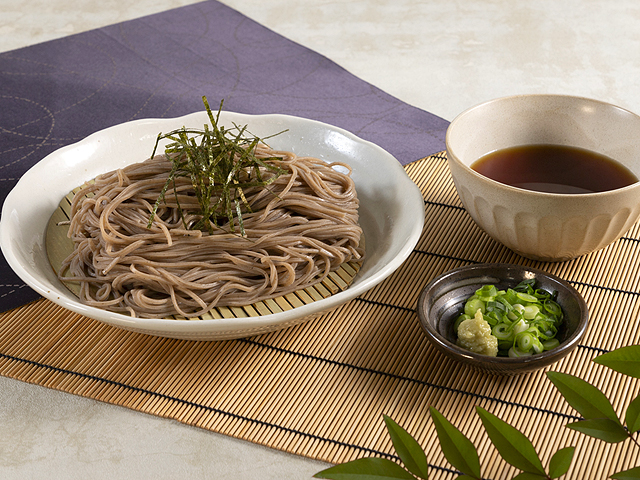 茹でたて 生麵ざるそば