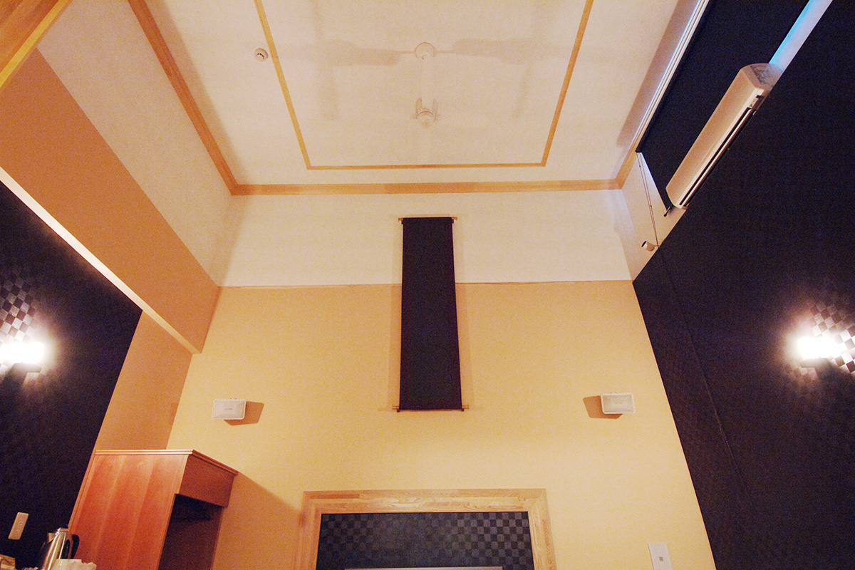 Room 101-103/105-107